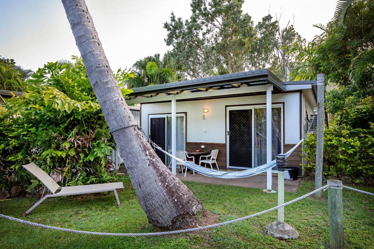 Bush Village Holiday Cabins Airlie Beach Eksteriør bilde