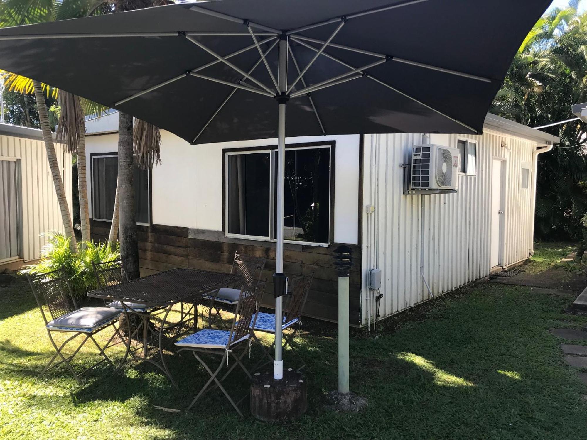 Bush Village Holiday Cabins Airlie Beach Eksteriør bilde